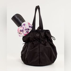 Lululemon bliss bag